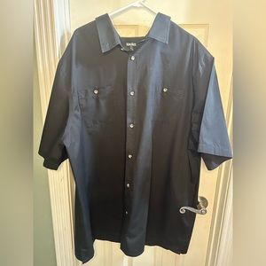 King Size button down short sleeve shirt